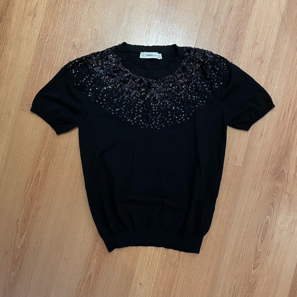 Knit sequin short sleeve